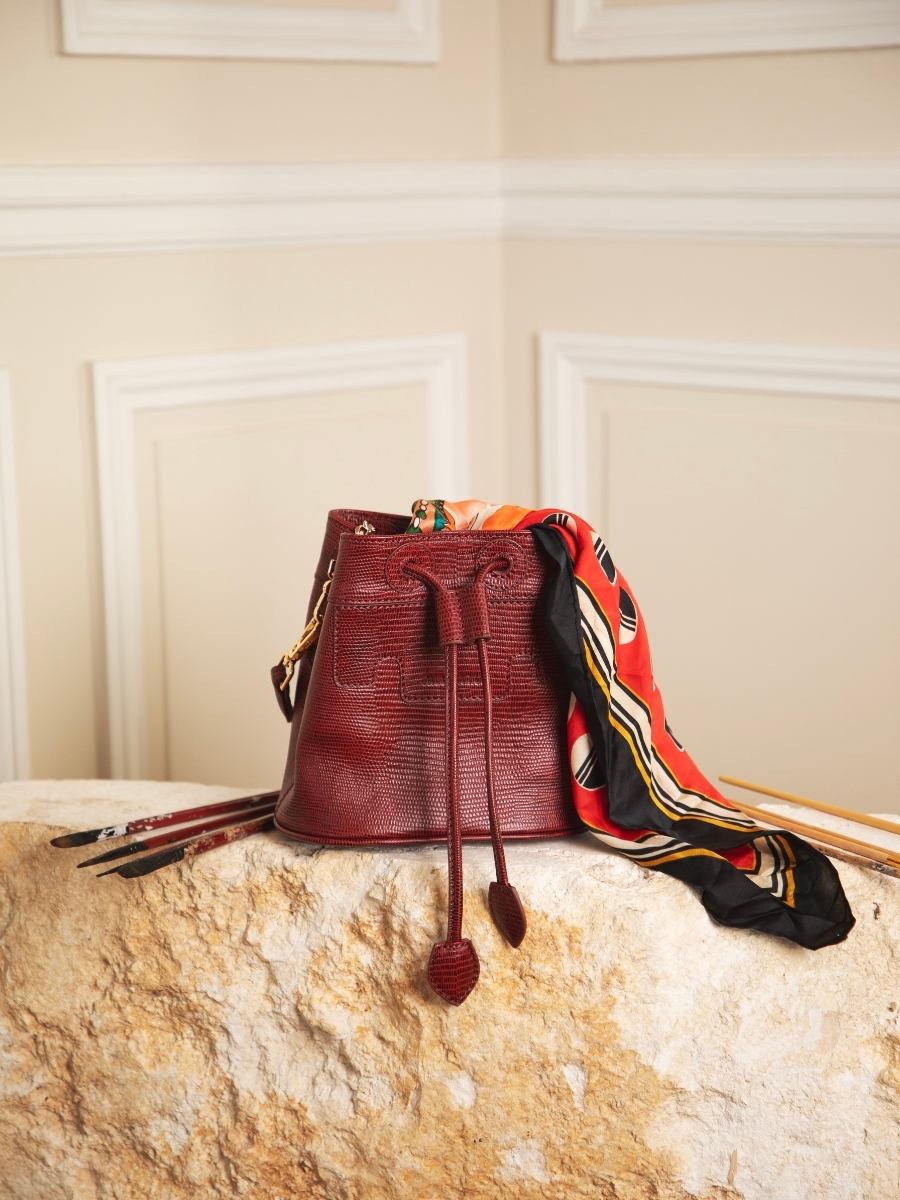 mini-bucket-bag-capucine-xs-1960-garnet-focus-material-view-picture-w39xs-l-r
