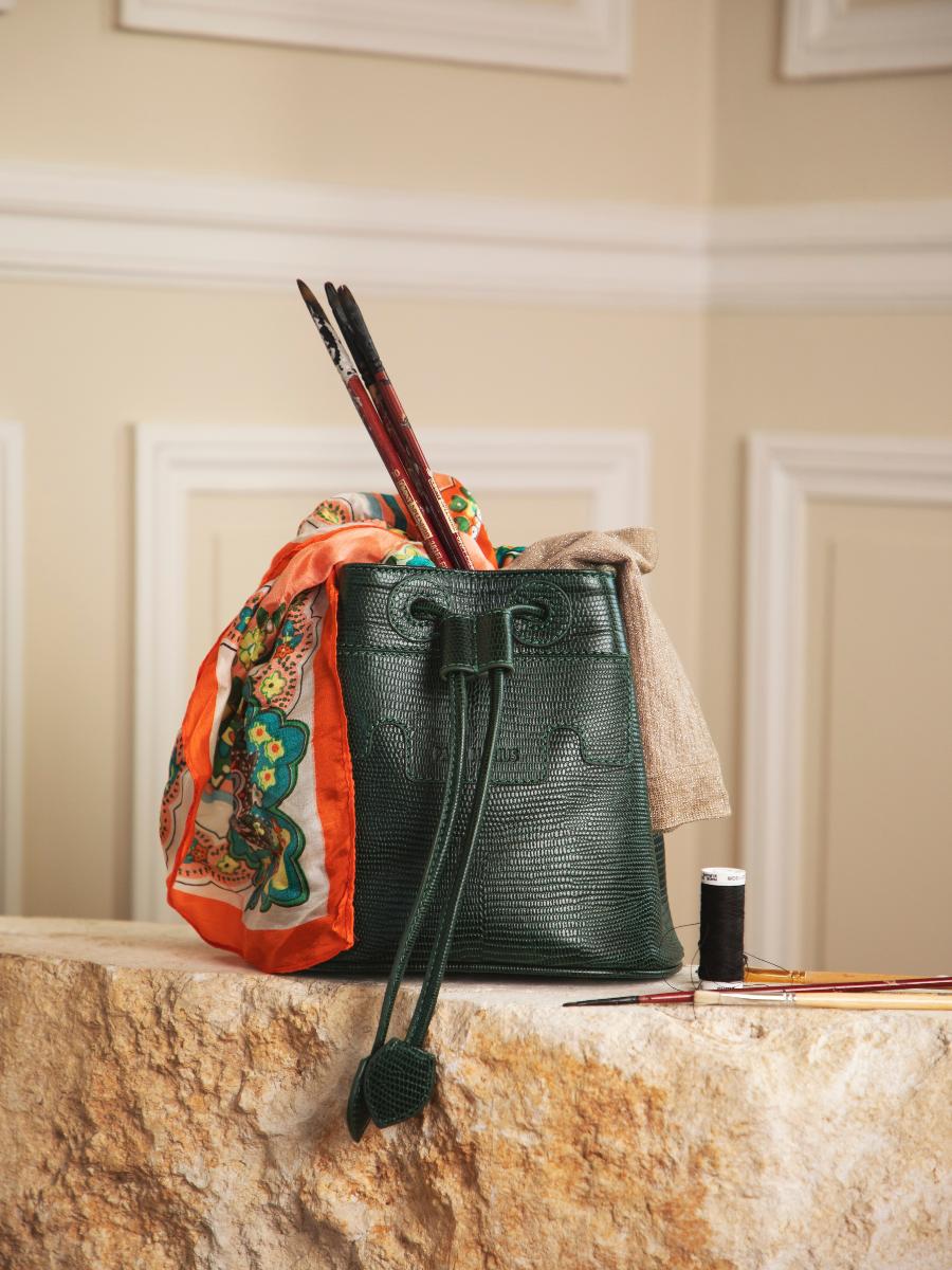 mini-bucket-bag-capucine-xs-1960-malachite-focus-material-view-picture-w39xs-l-dg
