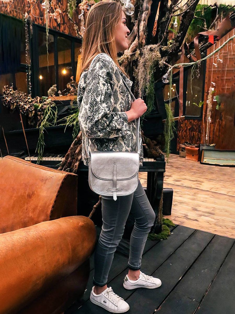 leather-woman-shoulder-bag-silver-matter-texture-lidole-silver-paul-marius-3760125335001