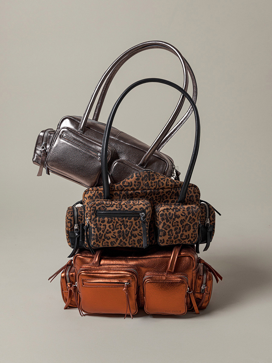 multi-pockets-bag-silver-leather-lebasset-90s-steel-focus-view-w56-gm