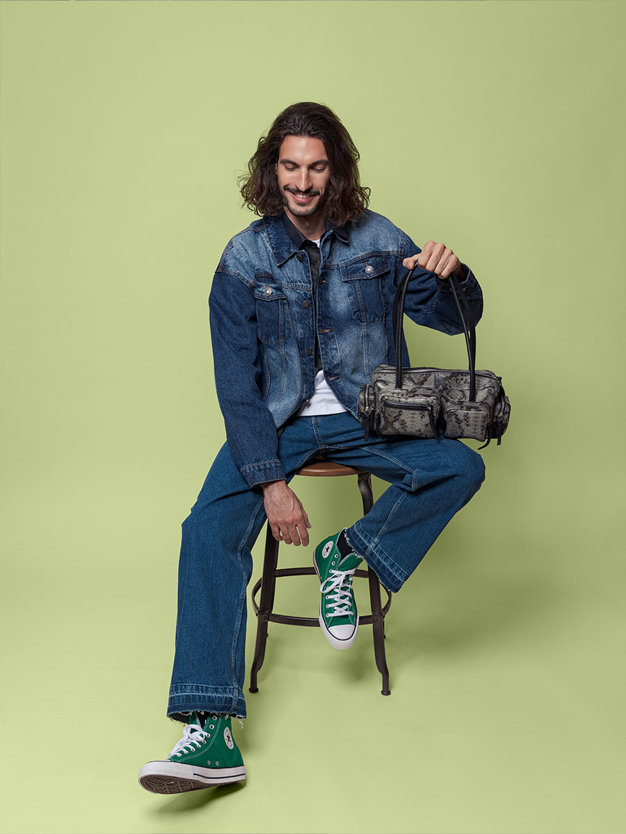 multi-pockets-bag-python-grey-black-leather-lebasset-90s-python-focus-material-view-w56-p-gre-b