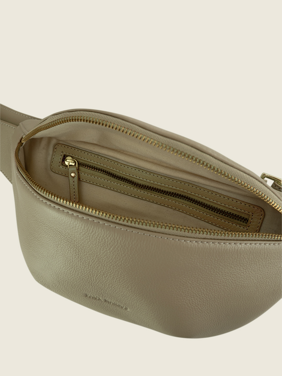 leather-fanny-pack-for-women-green-rear-view-picture-labanane-art-deco-almond-paul-marius-3760125359465