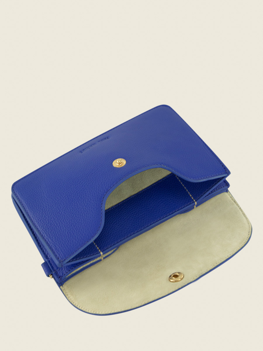 blue-leather-clutch-bag-bertille-azur-royal-blue-paul-marius-ambient-view-picture-w44-az-blu