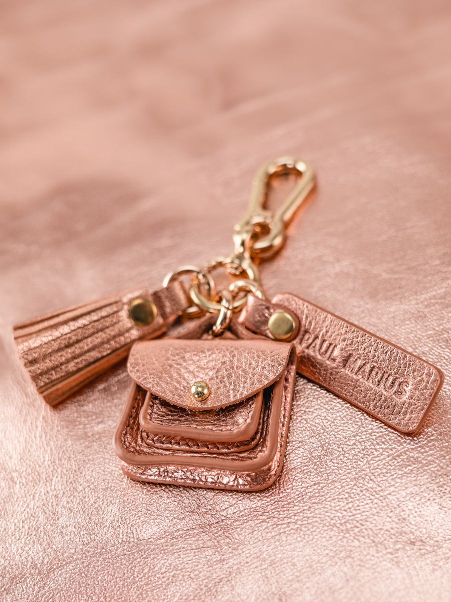 rose-gold-leather-key-ring-labreloque-mademoiselle-george-paul-marius-inside-picture-lkc-w05-g-pi