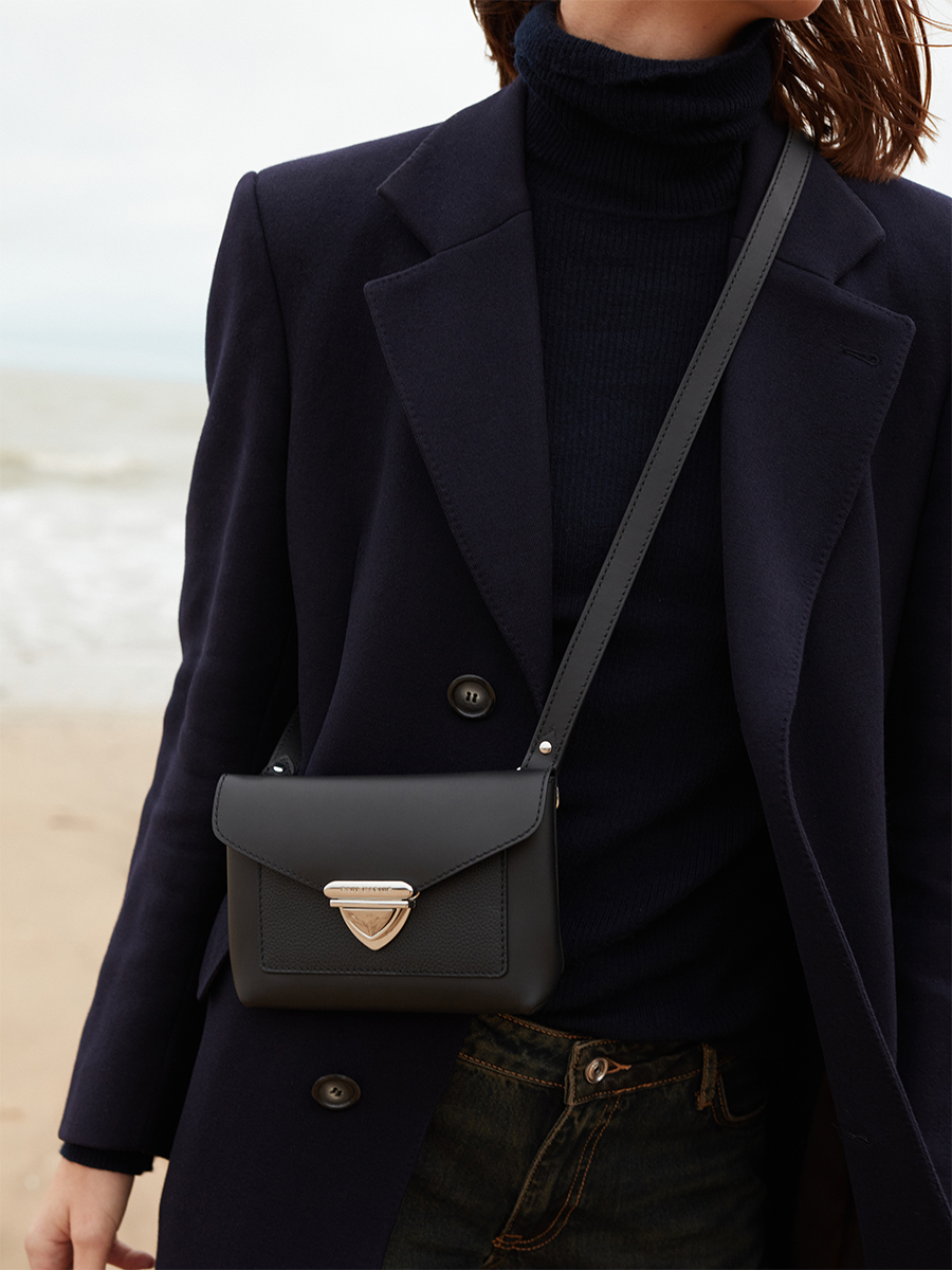 tote-bag-leather-LeCaprice-soft-black-focus-material-w64m-bm-b