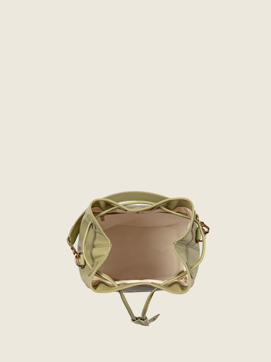 bucket-bag-leather-capucine-almond-ambient-view-w39-al