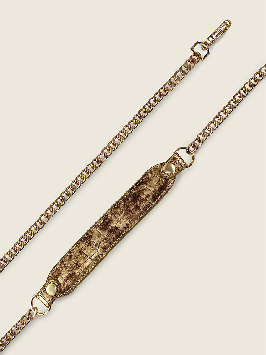 mini-bucket-bag-capucine-xs-bijoux-gold-ambient-view-picture-w39xs-cr-db-g