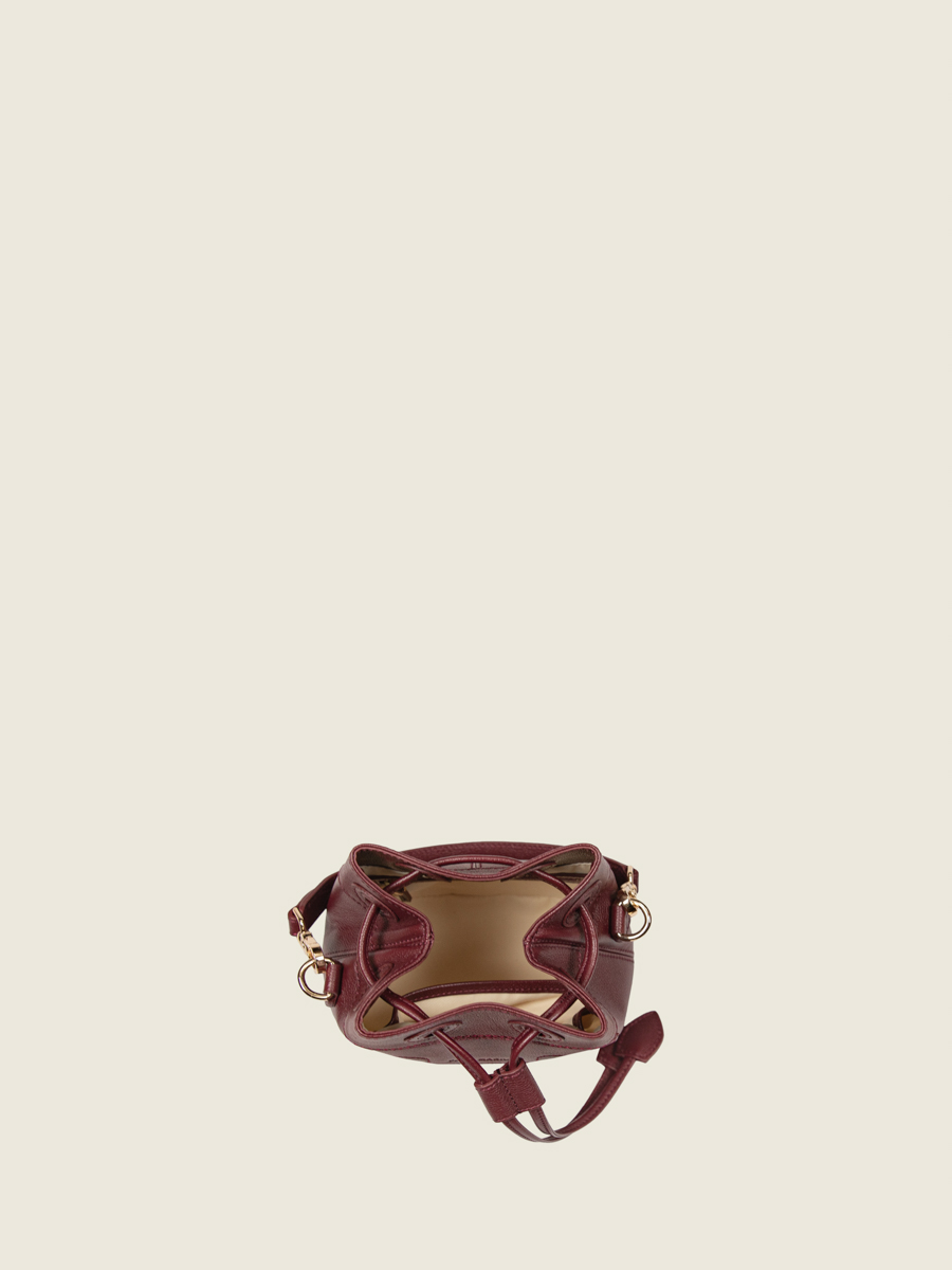 mini-bucket-bag-leather-capucine-xs-burgundy-ambient-view-w39xs-p