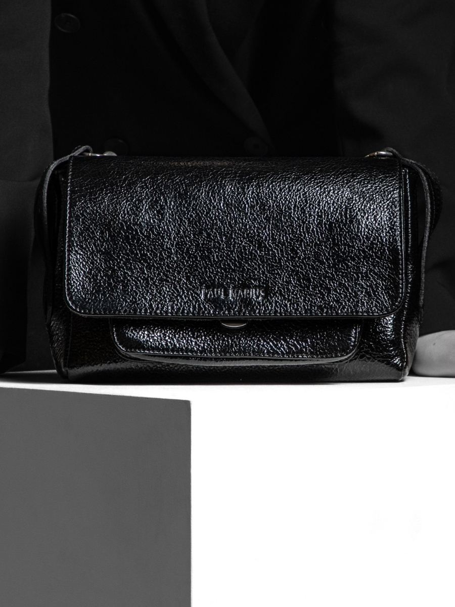 shimmering-black-leather-cross-body-diane-s-eclipse-paul-marius-campaign-picture-w35s-m-b
