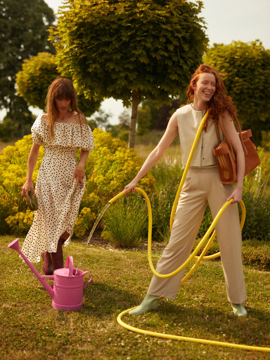 travel-bag-handbag-eros-brick-ambient-view-w52m-su-co