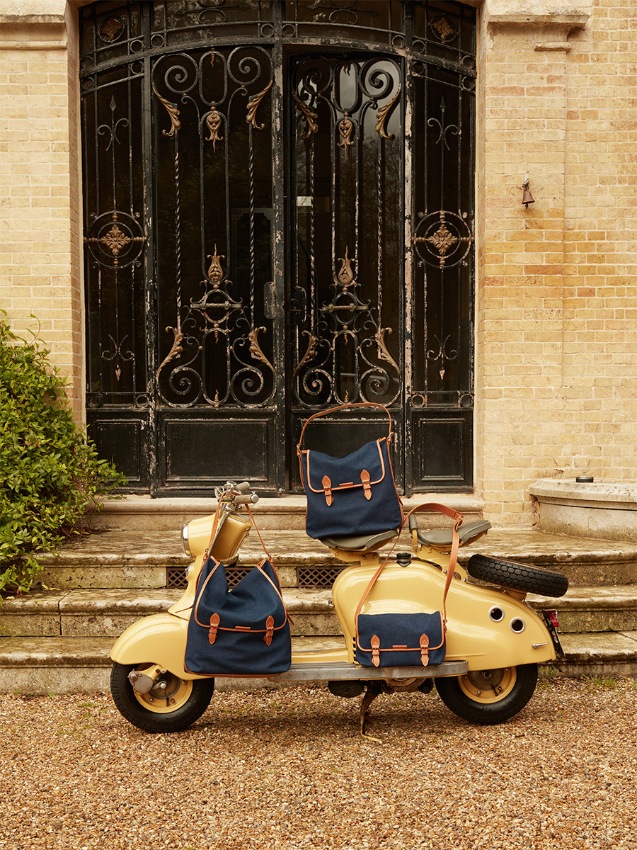 Blue jean & leather crossbody bag Loulou Escapade  - Denim brut back view