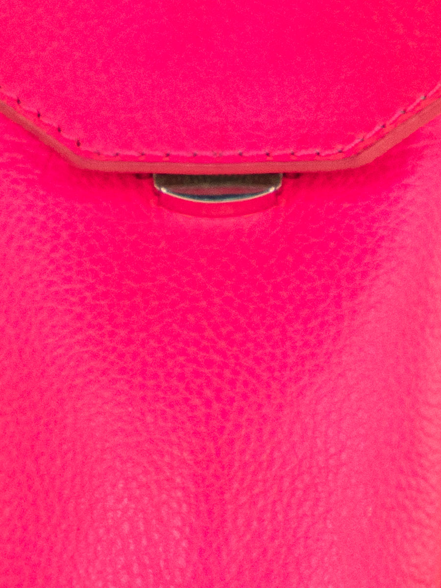 pink-leather-phone-bag-eva-neon-pink-paul-marius-focus-material-view-picture-m71-ne-pi