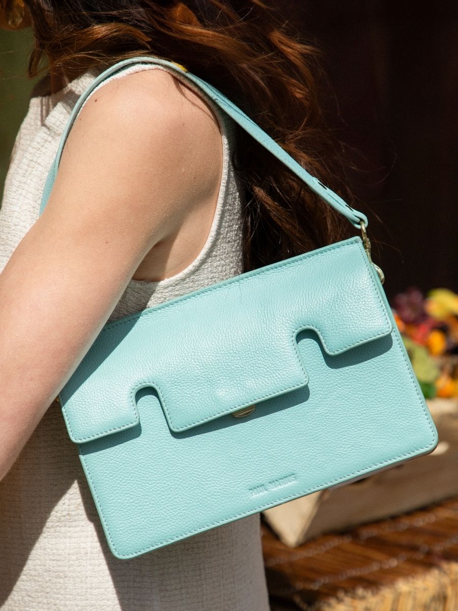 blue-leather-baguette-bag-gabrielle-azur-sky-blue-paul-marius-front-view-picture-w42-az-l-blu