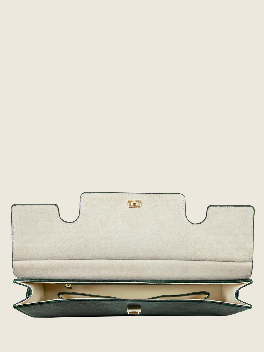brown-leather-baguette-bag-gabrielle-ultra-long-1960-malachite-paul-marius-ambient-view-picture-w42l-l-dg