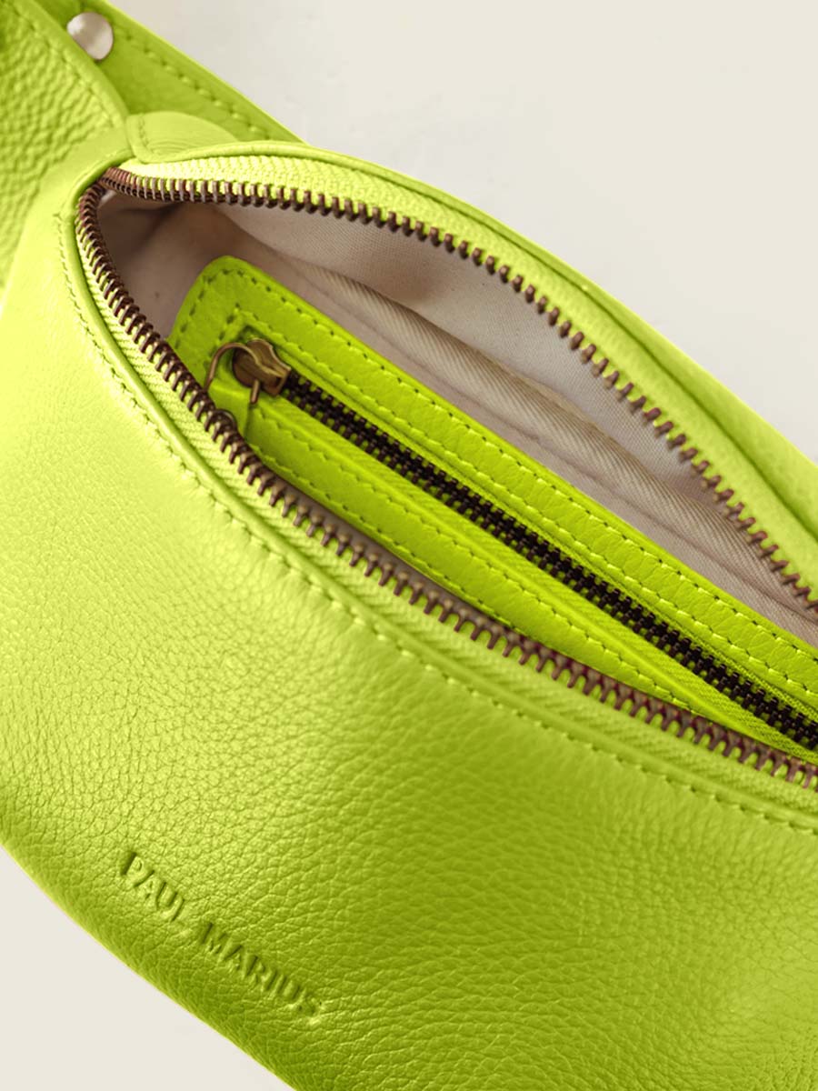 green-leather-mini-fanny-pack-labanane-xs-sorbet-apple-paul-marius-inside-view-picture-m503xs-sb-lgr