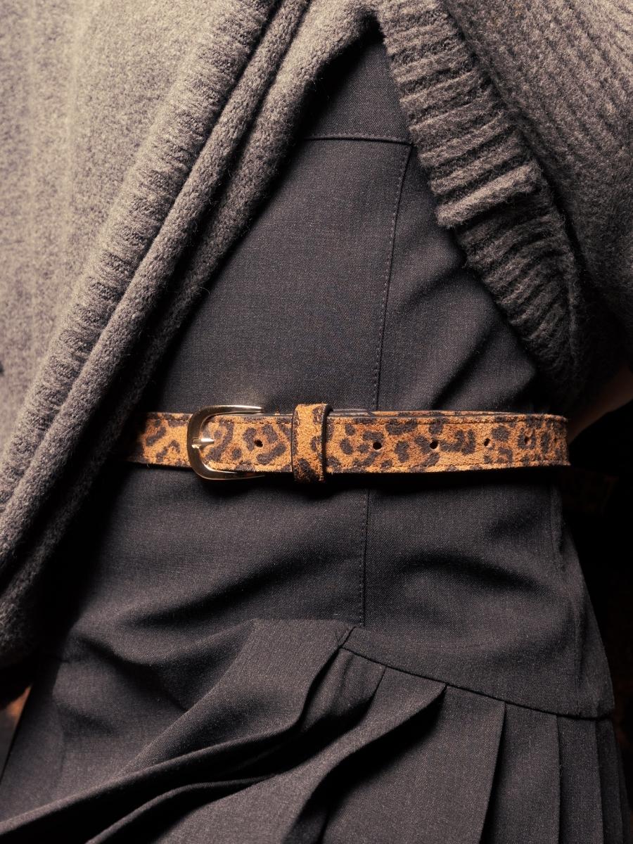 women-leather-belt-black-leopard-ambient-view-picture-laceinture-anna-leopard-paul-marius-lb-105-ac903-lp-b