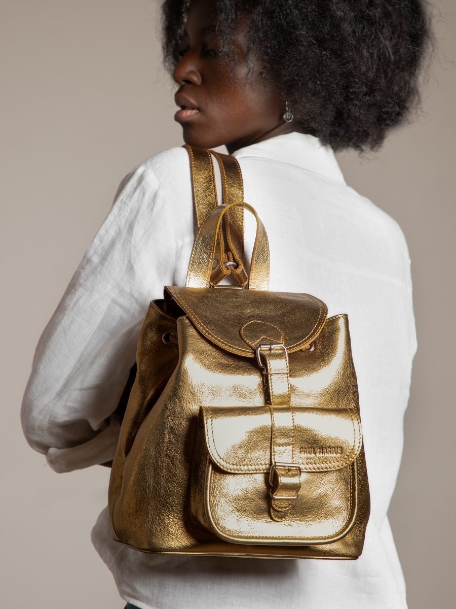 leather-backpack-for-women-gold-picture-parade-lebaroudeur-bronze-paul-marius-m40-og