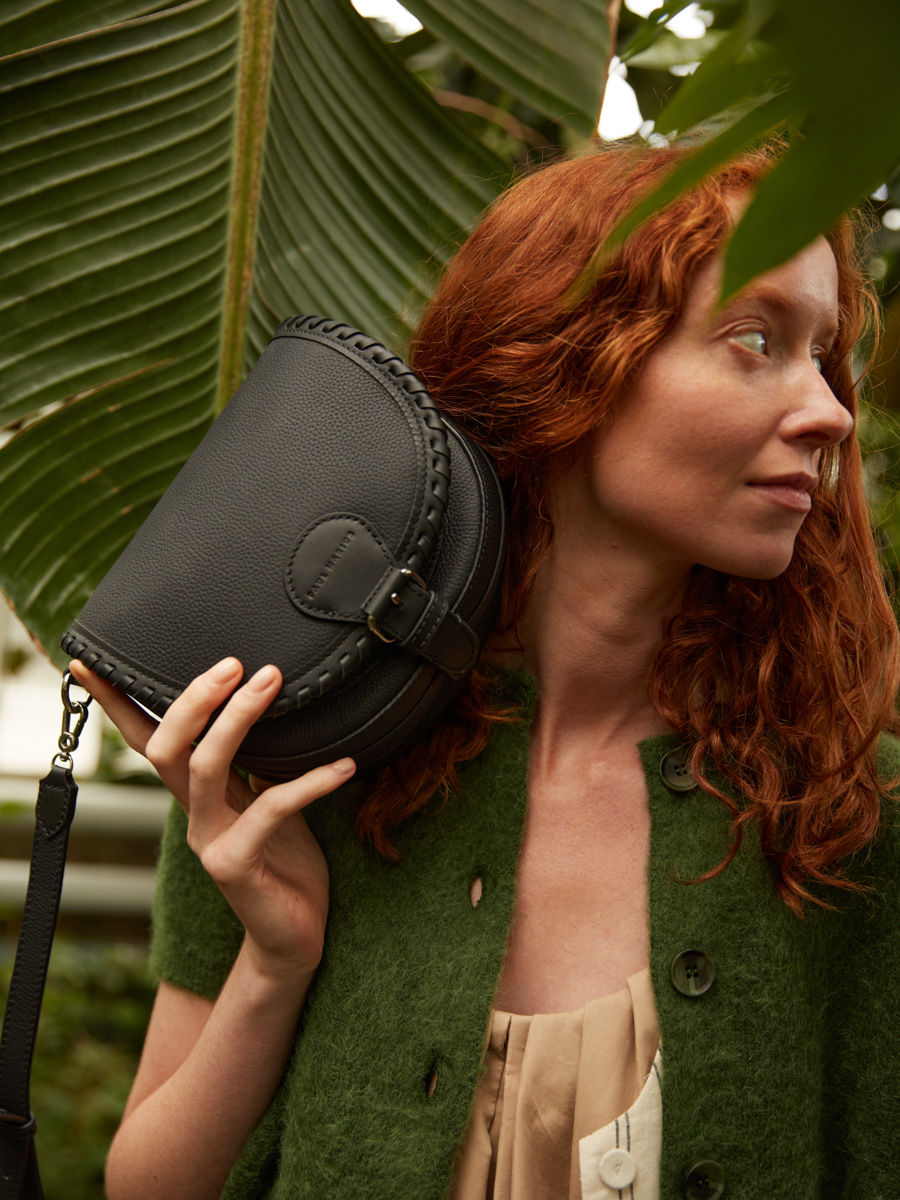 mini-leather-shoulder-bag-lebobo-black-focus-material-view-w61xs-b