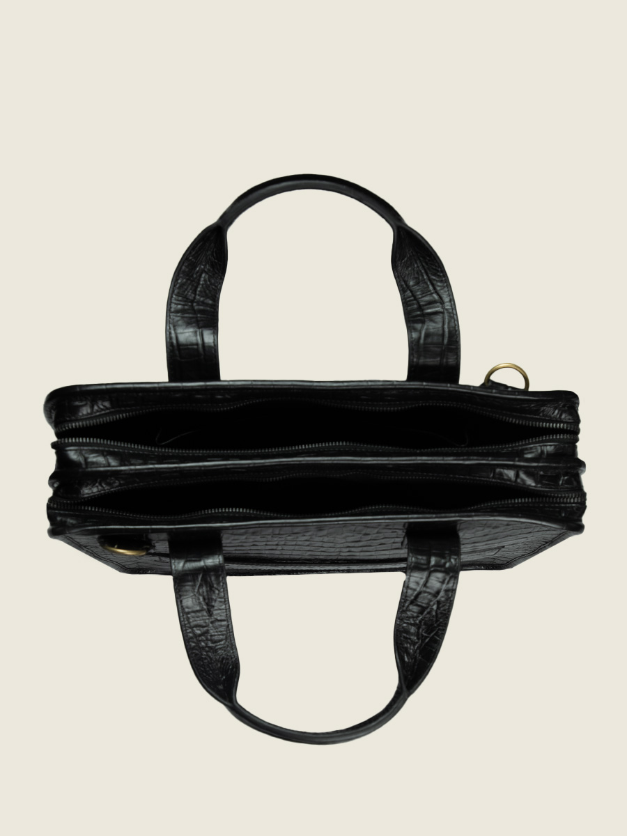 leather-document-holder-black-ambient-view-picture-leconquerant-n2-heritage-jet-black-paul-marius-b05-cr-b