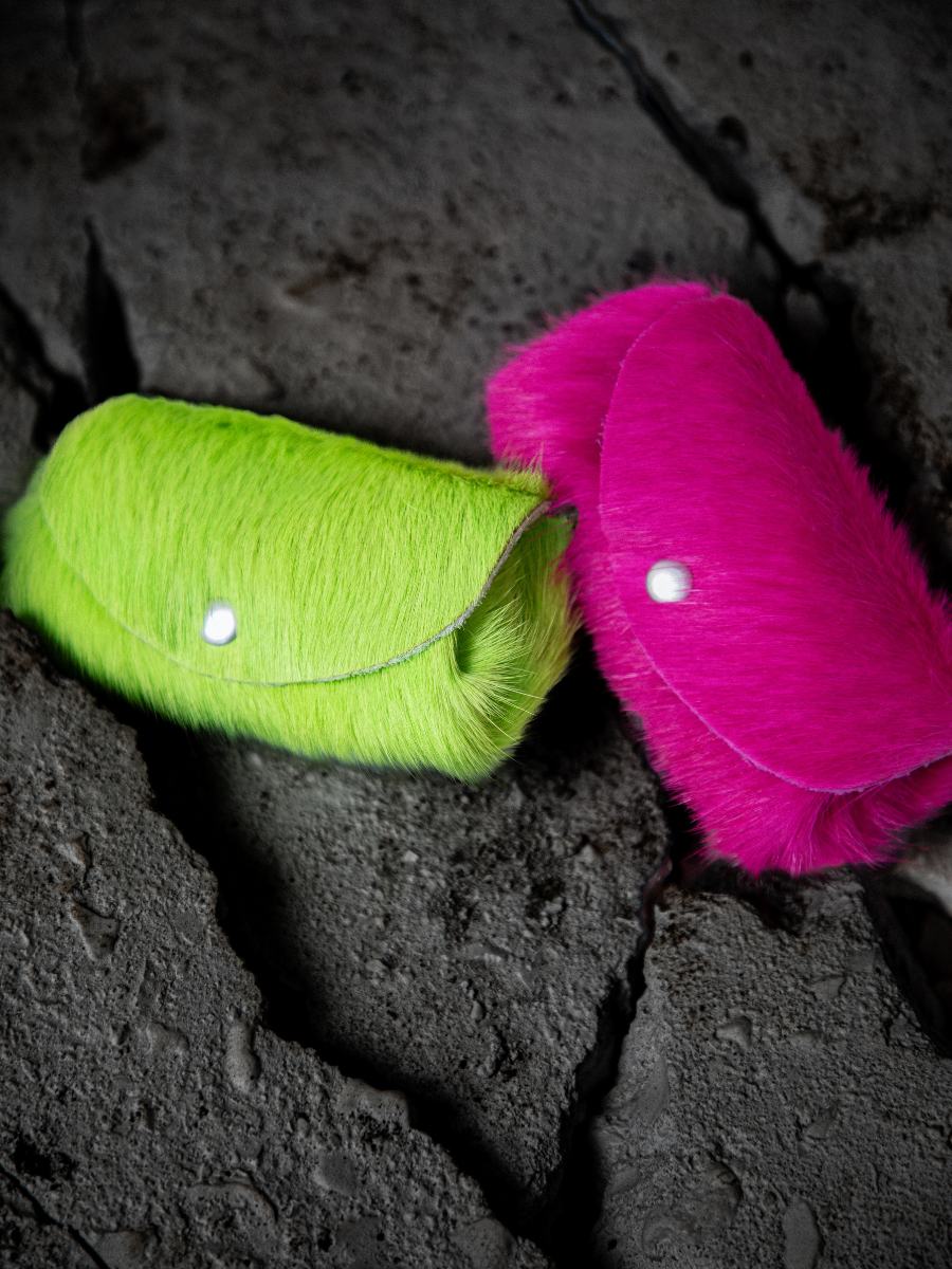 green-leather-purse-legustave-creature-acid-green-paul-marius-campaign-focus-material-view-clp-crea-s-gr