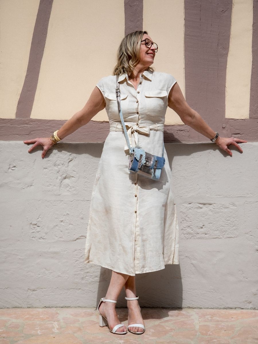 denim-silver-leather-mini-shoulder-bag-women-ambient-view-picture-lemini-indispensable-denim-steel-paul-marius-w08s-gm-denim