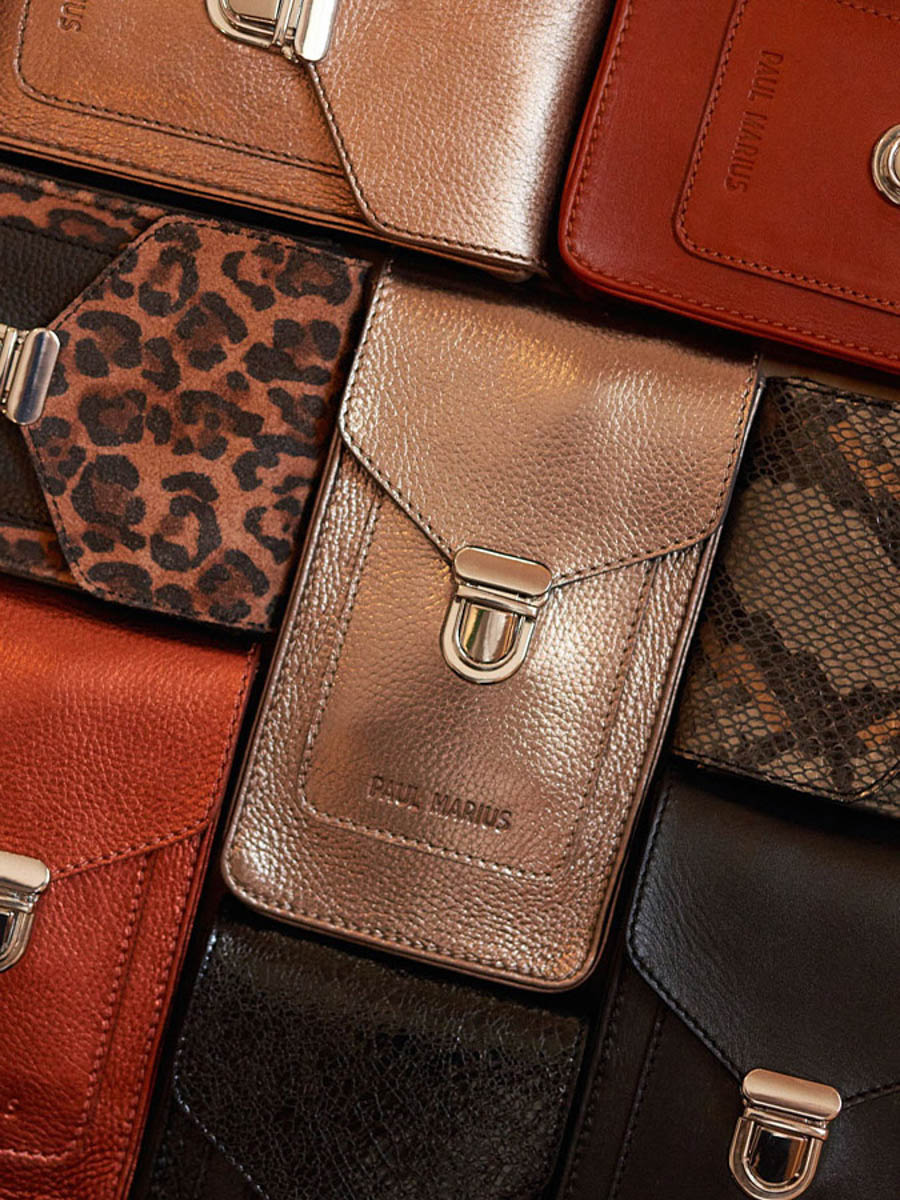 brown-leather-phone-bag-leporte-telephone-cognac-focus-material-view-m88-co