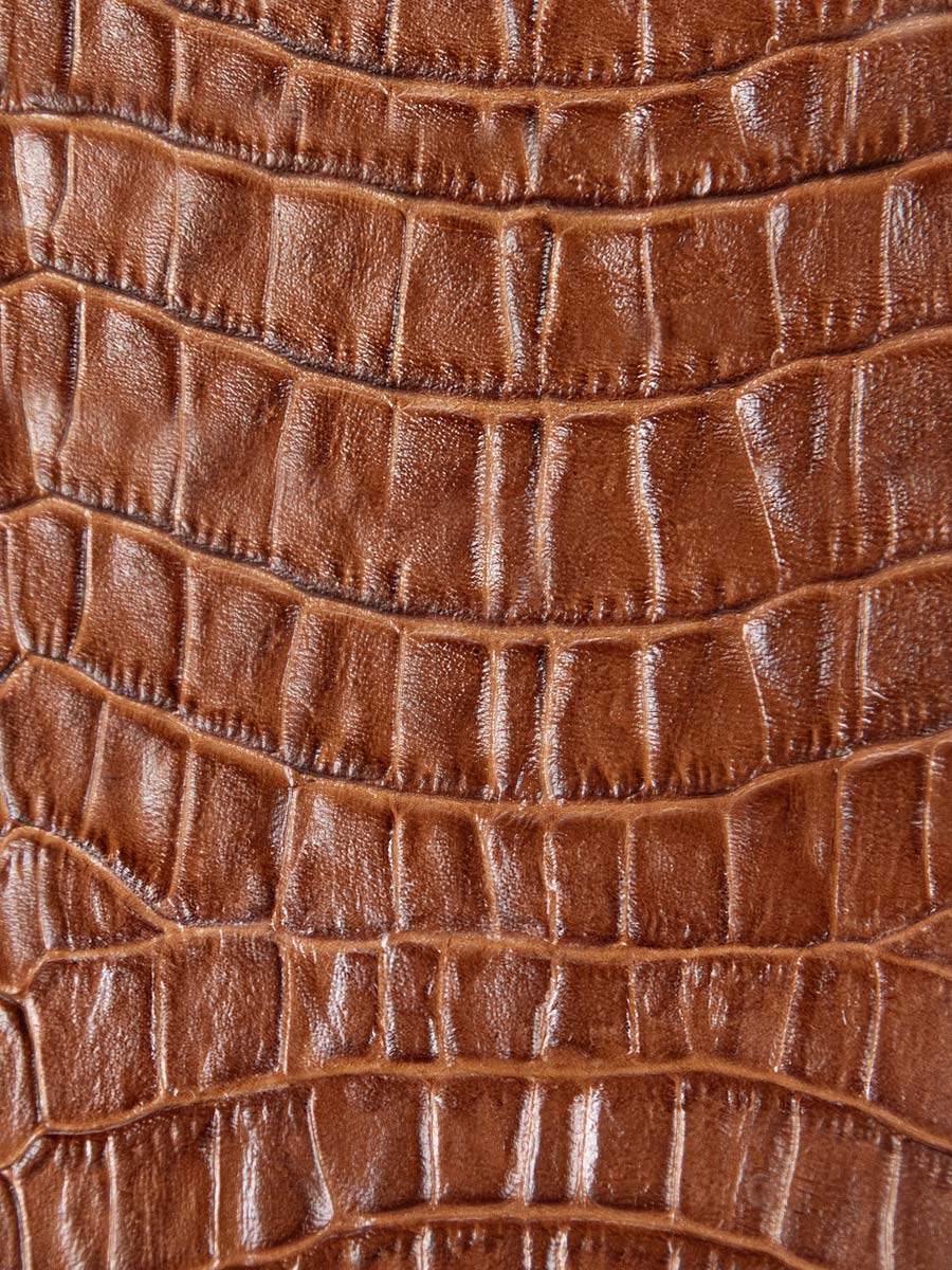 brown-leather-glasses-case-oscar-heritage-brown-paul-marius-focus-material-view-picture-m50-cr-db