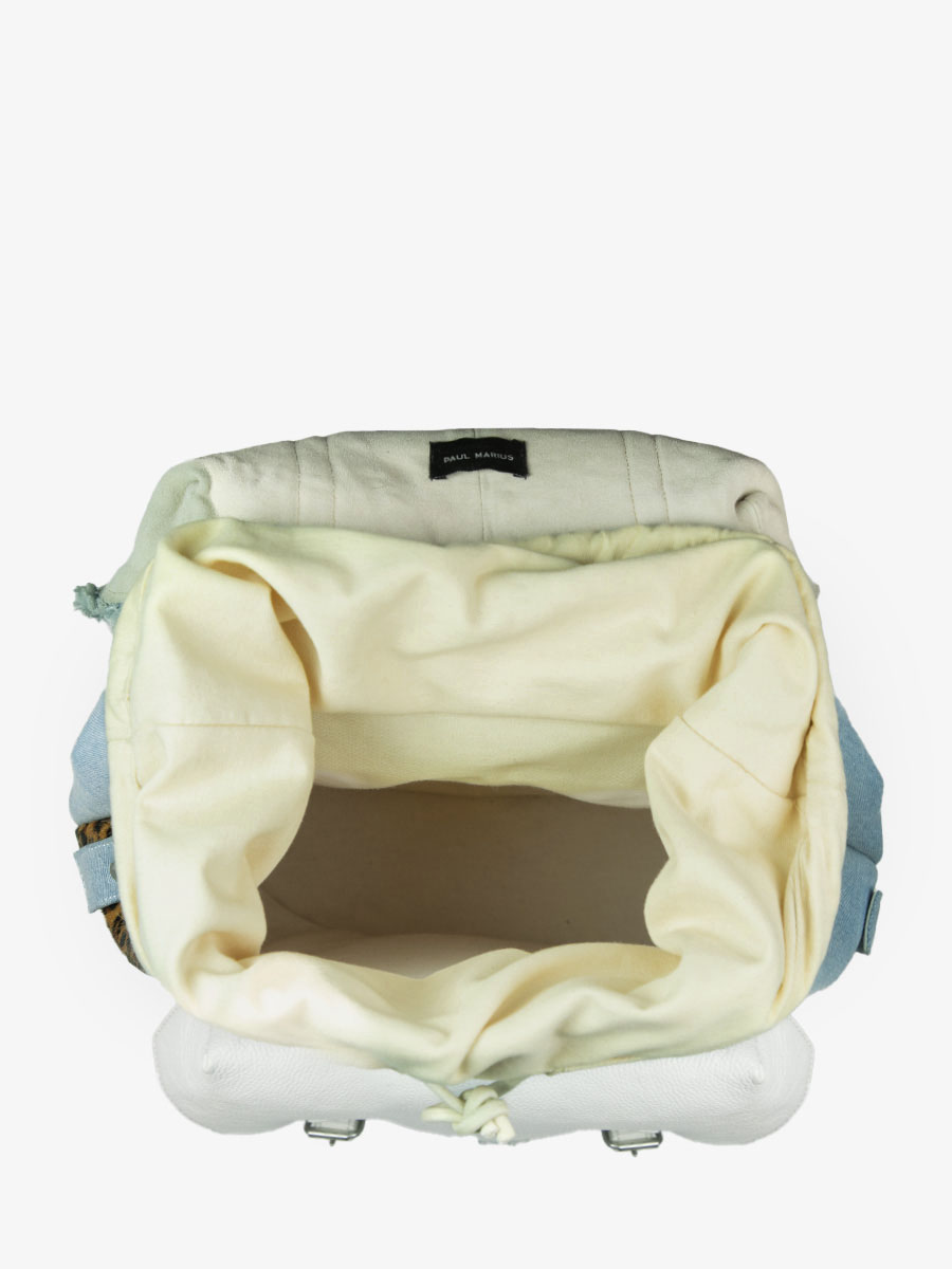 white-leopard-leather-backpack-for-women-ambient-view-picture-monlegionnaire-chimere-denim-white-paul-marius-bbp-ch-w-denim