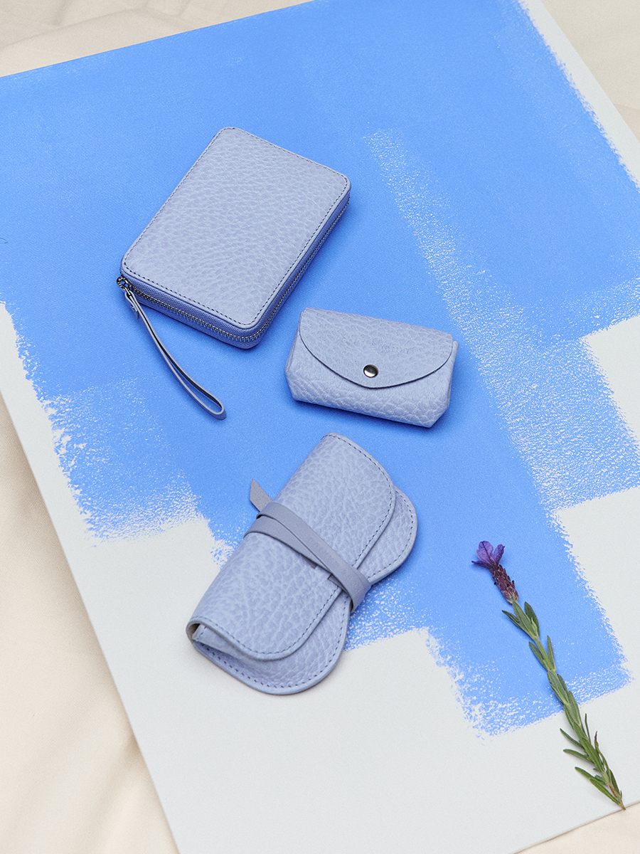 Purple leather handbag LeDandy - Lavender ambient view