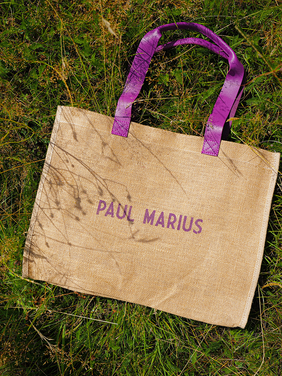 purple-leather-jute-tote-bag-lecabas-jute-sorbet-blackcurrant-paul-marius-side-view-picture-sb01-sb-p