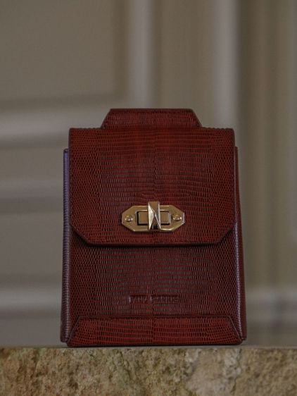 Agathe 1960 - Garnet