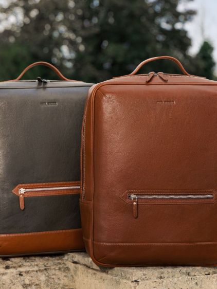 Charles - British Green / Light Brown