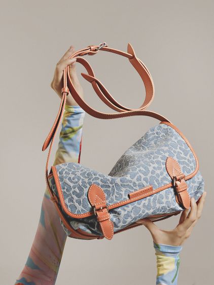 Loulou - Denim / Leopard