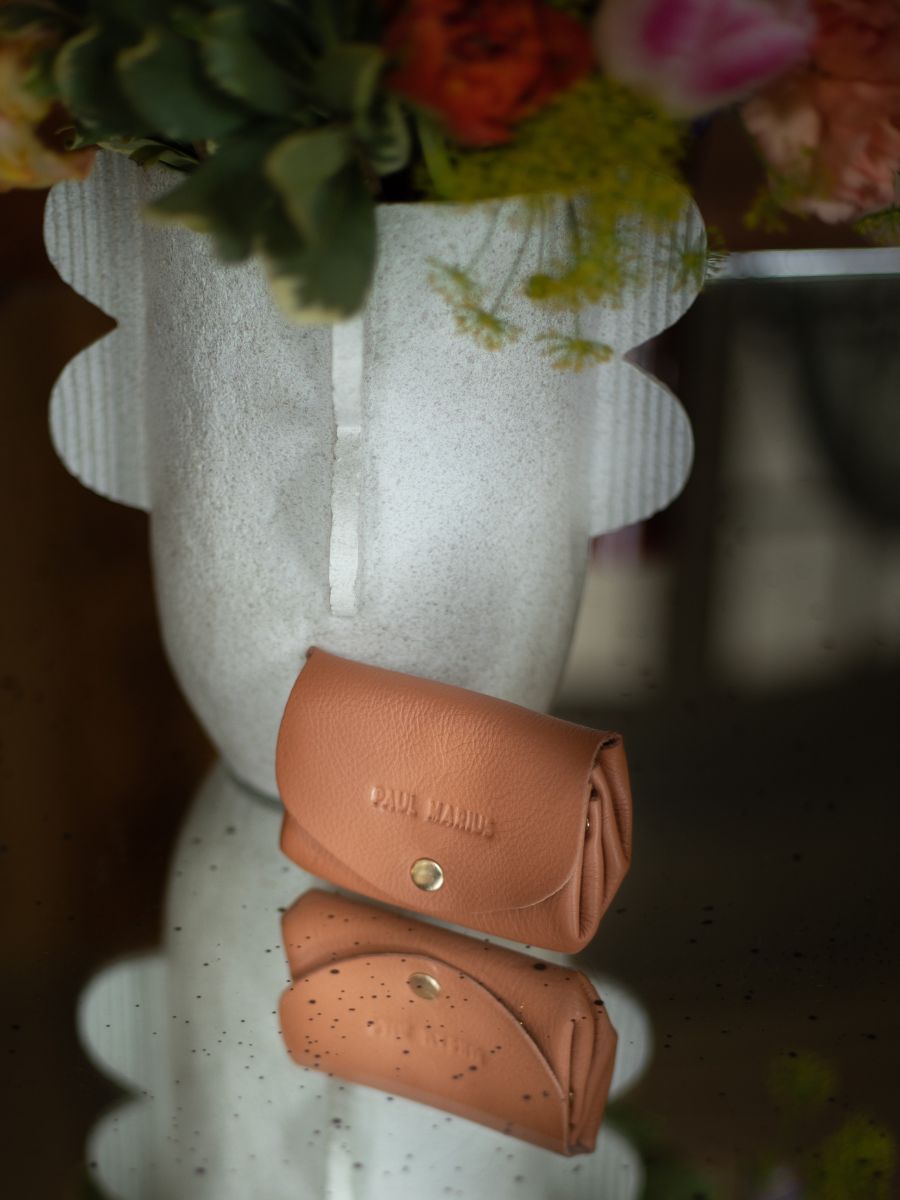 leather-purse-for-women-brown-rear-view-picture-legustave-art-deco-caramel-paul-marius-3760125360089