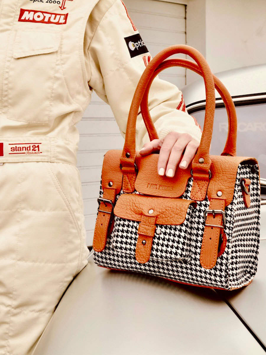 leather-shoulder-bag-for-woman-orange-front-view-picture-lerive-gauche-s-grand-prix-tangerine-paul-marius-3760125347646