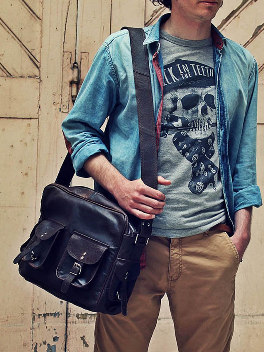 leather-document-holder-for-men-black-picture-parade-lemultipoches-indus-paul-marius-3770003007999