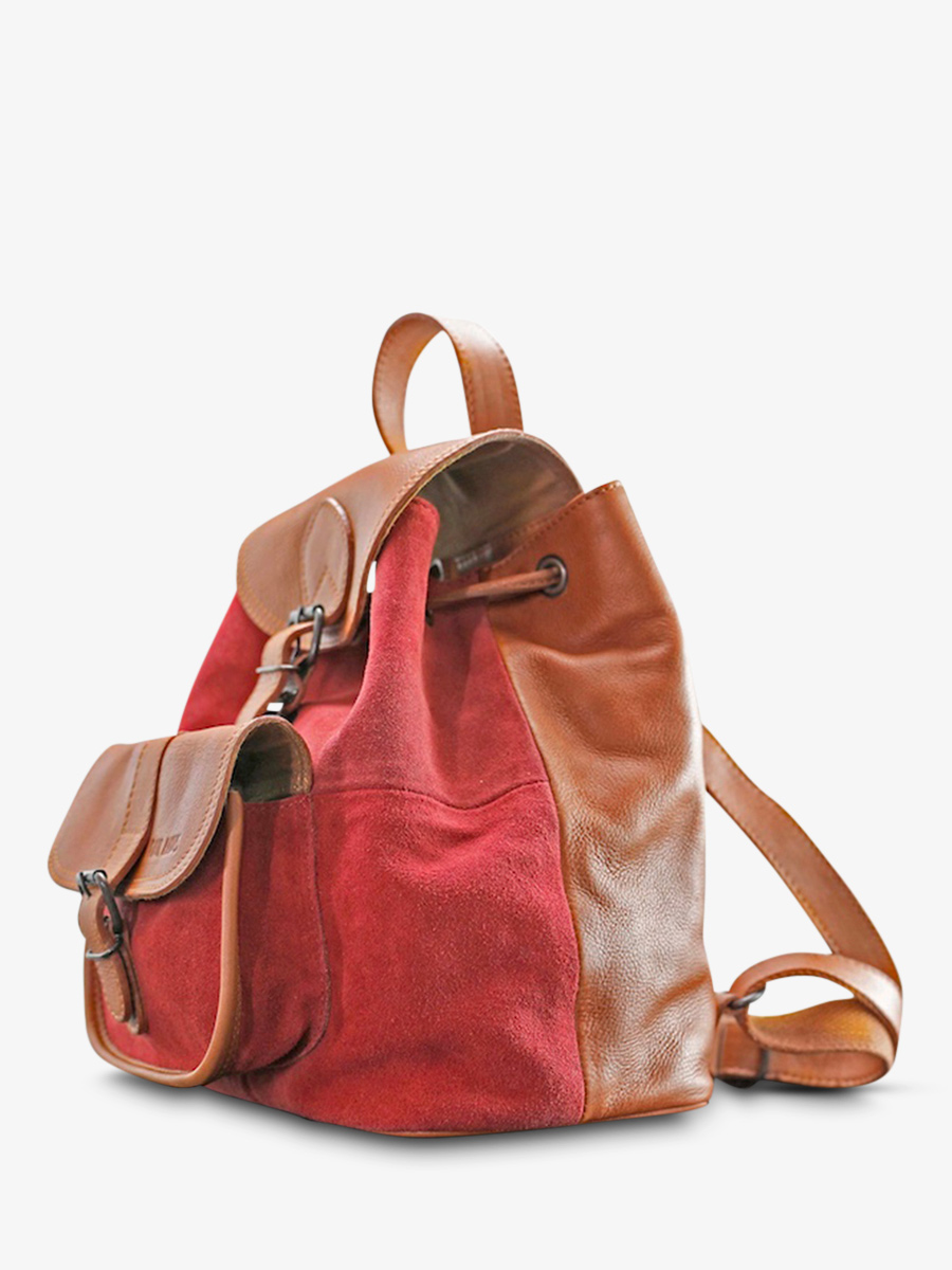 leather-backpak-for-woman-brown-purple-side-view-picture-lebaroudeur-pampa-light-brown-raisin-paul-marius-3760125348971