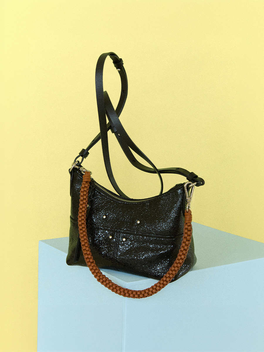 Material detail photo, small metallic black leather shoulder bag, PAUL MARIUS LeLoustic Eclipse