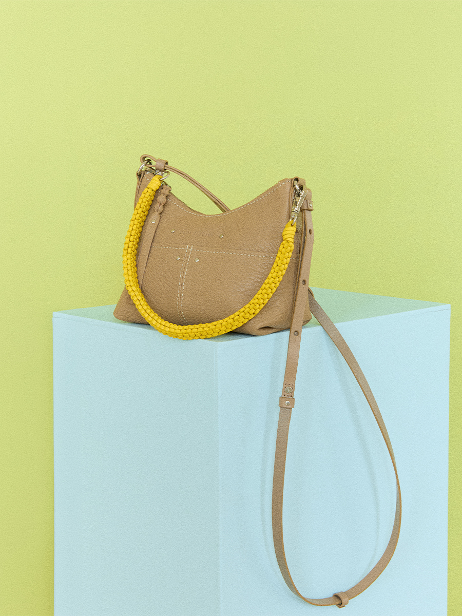 Material detail photo, small taupe leather shoulder bag, PAUL MARIUS LeLoustic Taupe