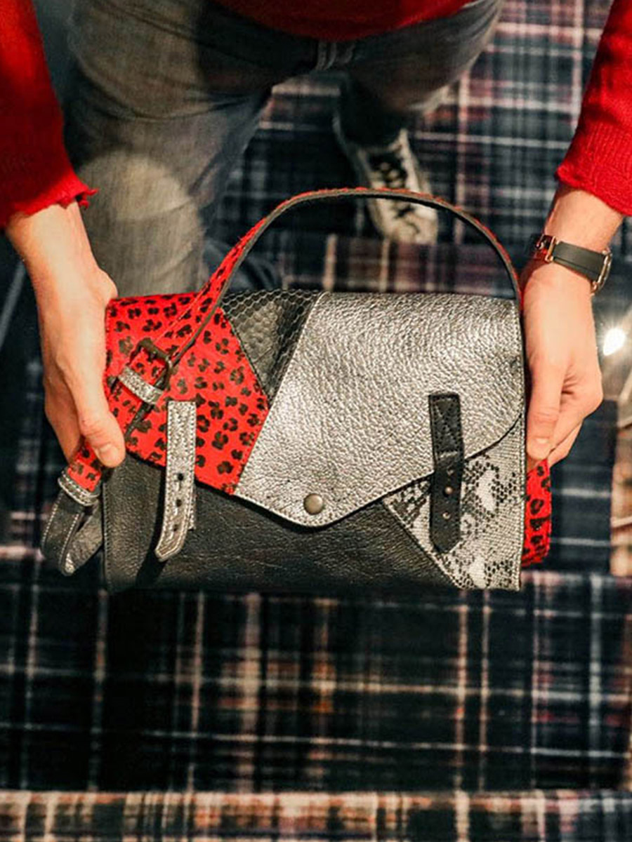 leather-woman-shoulder-bag-silver-black-red-matter-texture-lindispensable-chimere-silver-black-red-paul-marius-3760125338514